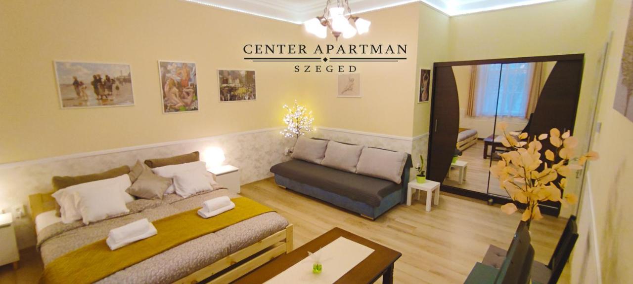 Center Apartman Seghedin Exterior foto